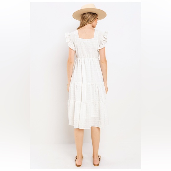 20 Beautiful Textured Tiered Ruffle Sleeve Midi Dress - Picture 6 of 6